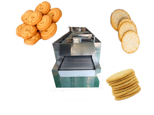 Средняя тоннельная печь для выпечки печенья и яичных омлетов в магазине пищевых напитков