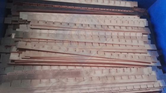 Коммерческий производитель прозрачных кубиков льда с холодильным компрессором и весом 1 кг