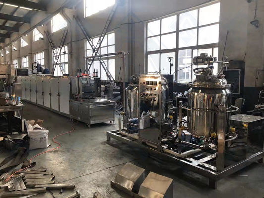 Произвести различные конфеты с 150 кг / ч Автоматическая машина для изготовления резинки конфеты