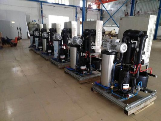 Онлайн-поддержка Устойчивая машина для создания ледяного слизи для самолетов на борту / на суше