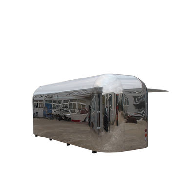 Полностью оборудованные пищевые грузовики Поезд с горячей собакой кофейной тележкой Дорожное колесо 1500 Вт напряжение