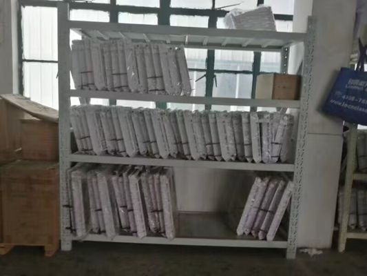 Автоматический кубик льда 220 В с длительным сроком службы и различными видами испарителей льда