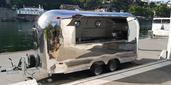 2300*1750*2100мм Прицеп для кормовых тележек Машины для перекусов 350 кг Мобильный прицеп для перекусов