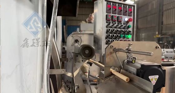 Высокопроизводительная машина для снятия яиц с закусками для коммерческих вафельных роллов на напряжении 380 В